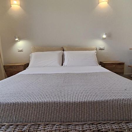 B&B Va' Pensiero Villasimius Buitenkant foto