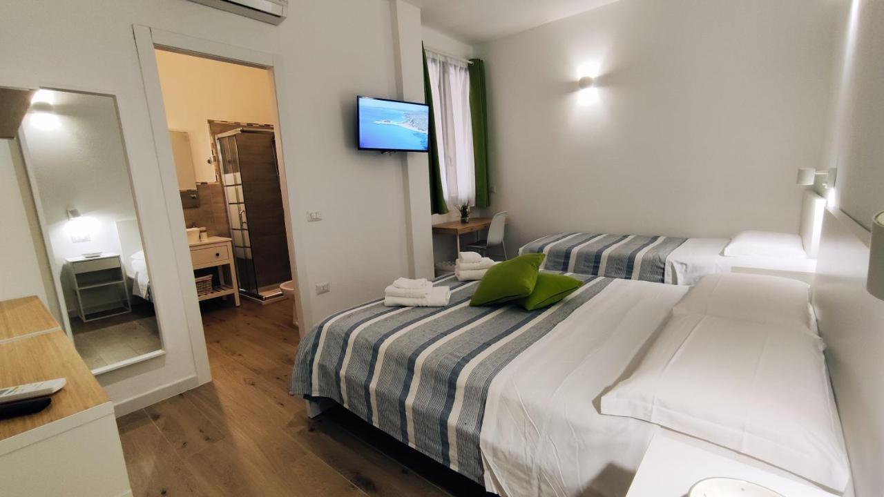 B&B Va' Pensiero Villasimius Buitenkant foto