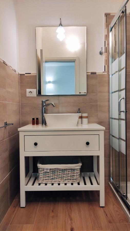B&B Va' Pensiero Villasimius Buitenkant foto